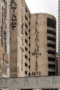 Cidade Limpa não terá vez contra a resistência do pixo e do grafite