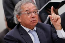 Guedes envia orçamento ao Congresso repleto de cortes a ciência brasileira 