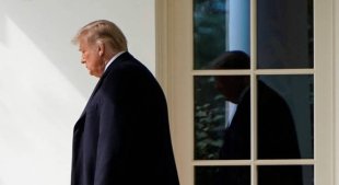 Internado com Covid-19, Trump tem estado de saúde "muito preocupante" segundo chefe de gabinete