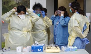 EUA | Os trabalhadores dos hospitais estão produzindo suas próprias máscaras: mais uma razão para a classe trabalhadora controlar toda a produção