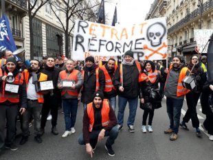 Comunicado de trabalhadores dos transportes na França anuncia plano para massificar as greves