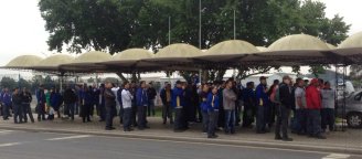 Metalúrgicos de Curitiba protestam contra as Reformas Trabalhista e Previdenciária de Temer