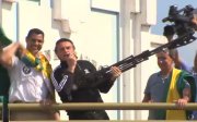Em discurso extremista Bolsonaro diz que vai "metralhar a petralhada do Acre"