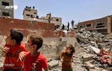 Sobe para 15 o número de mortos nos bombardeios israelenses na Faixa de Gaza