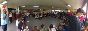 Direito PUC-Campinas aprova comitês de luta contra Bolsonaro e rechaço a “neutralidade” da Reitoria