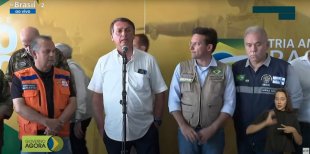 75% das verbas de combate a desastres como as enchentes na Bahia foram cortadas por Bolsonaro