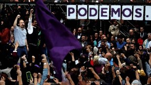 Do PCI de Enrico Berlinguer ao Podemos de Pablo Iglesias: eurocomunismo e a vídeo-política 