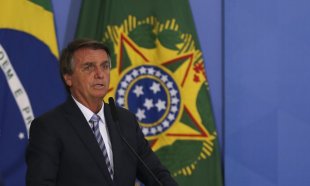 Projeto de ICMS de Bolsonaro: tenta esconder que política privatista é uma das responsáveis pelo preço dos combustíveis