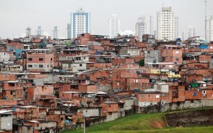 São Paulo tem gigantescos terrenos vazios, dívidas milionárias do IPTU enquanto falta moradia 