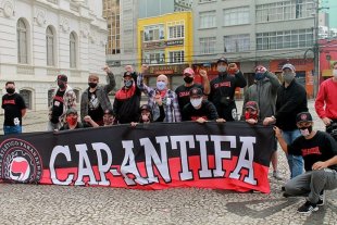Diretoria do Athletico Paranaense censura torcida antifascista