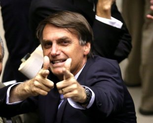 Bolsonaro diz em vídeo que não abre mão dos privilégios que políticos recebem